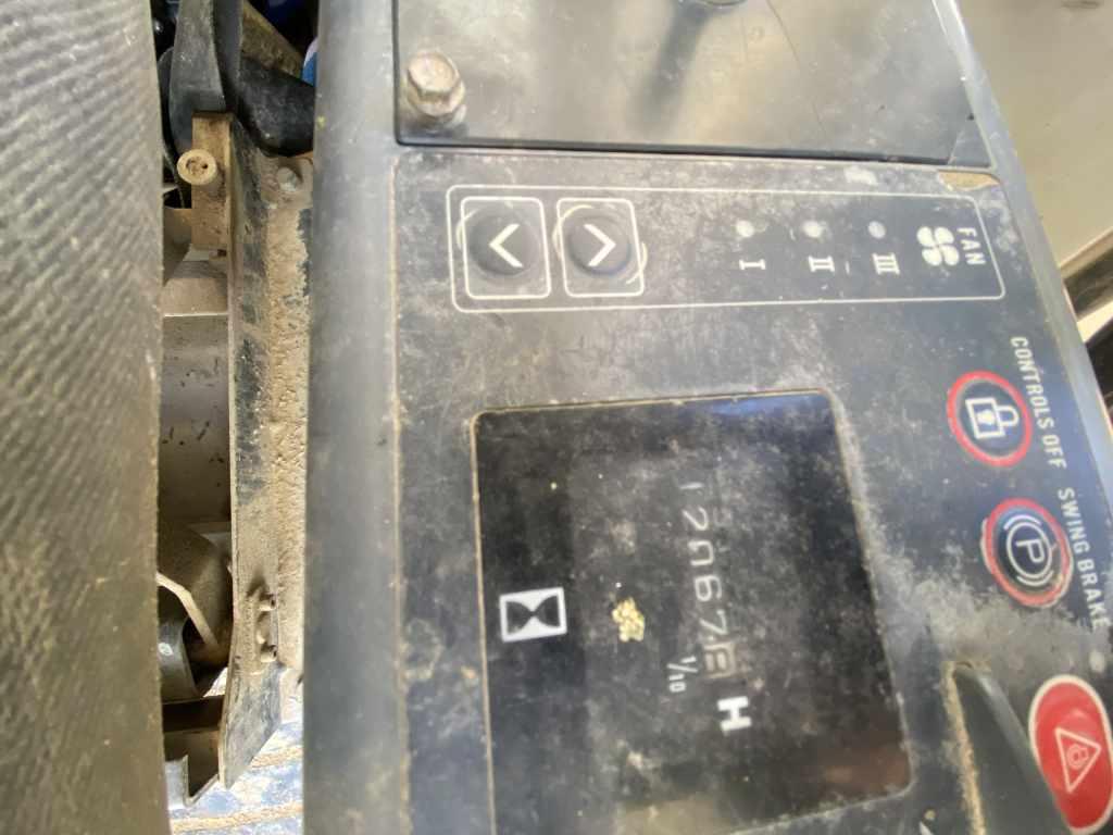 LinkBelt 3400 Track Excavator Link Belt