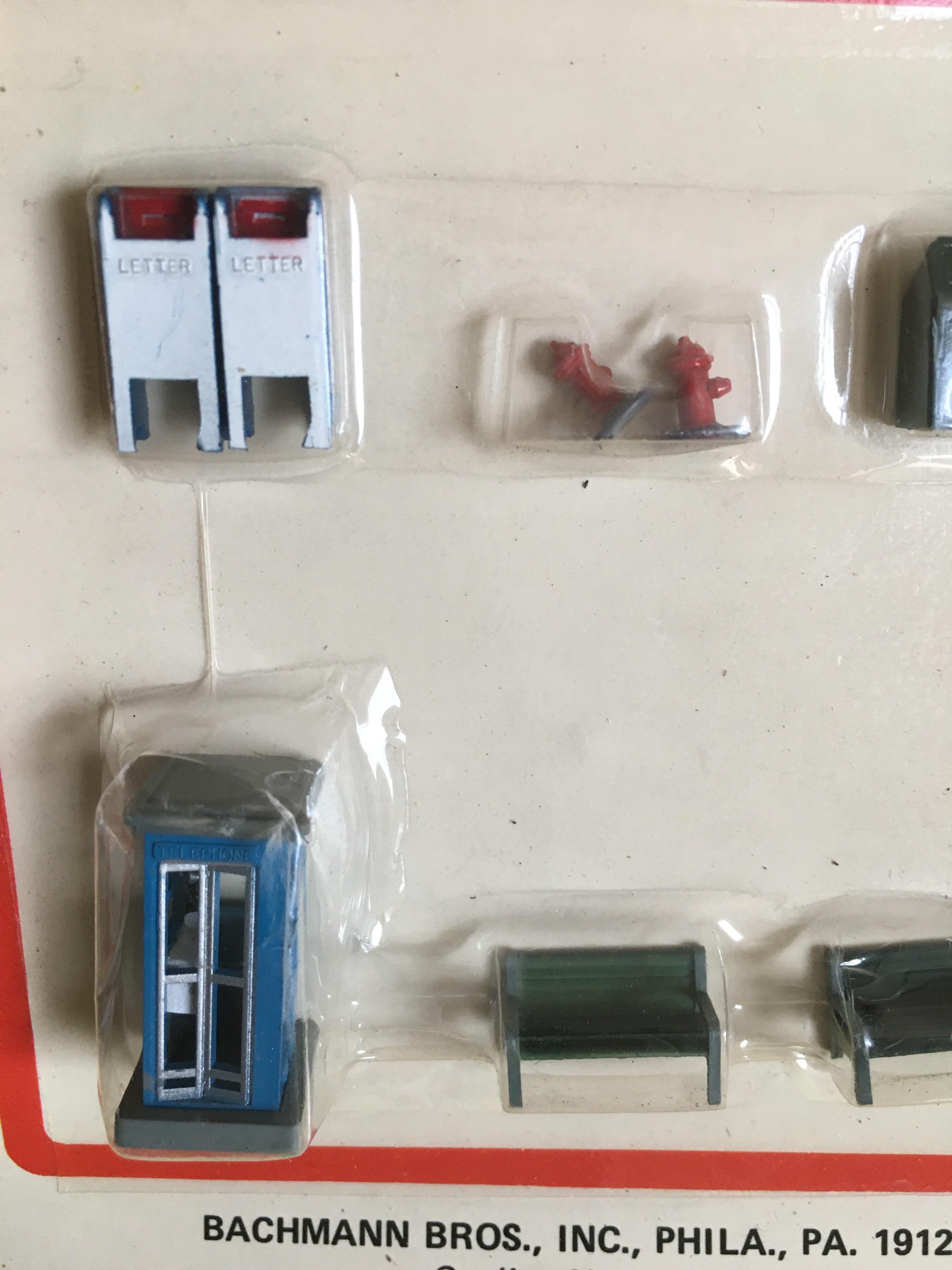 Bachmann Ho Item No.2309 Park Assortment