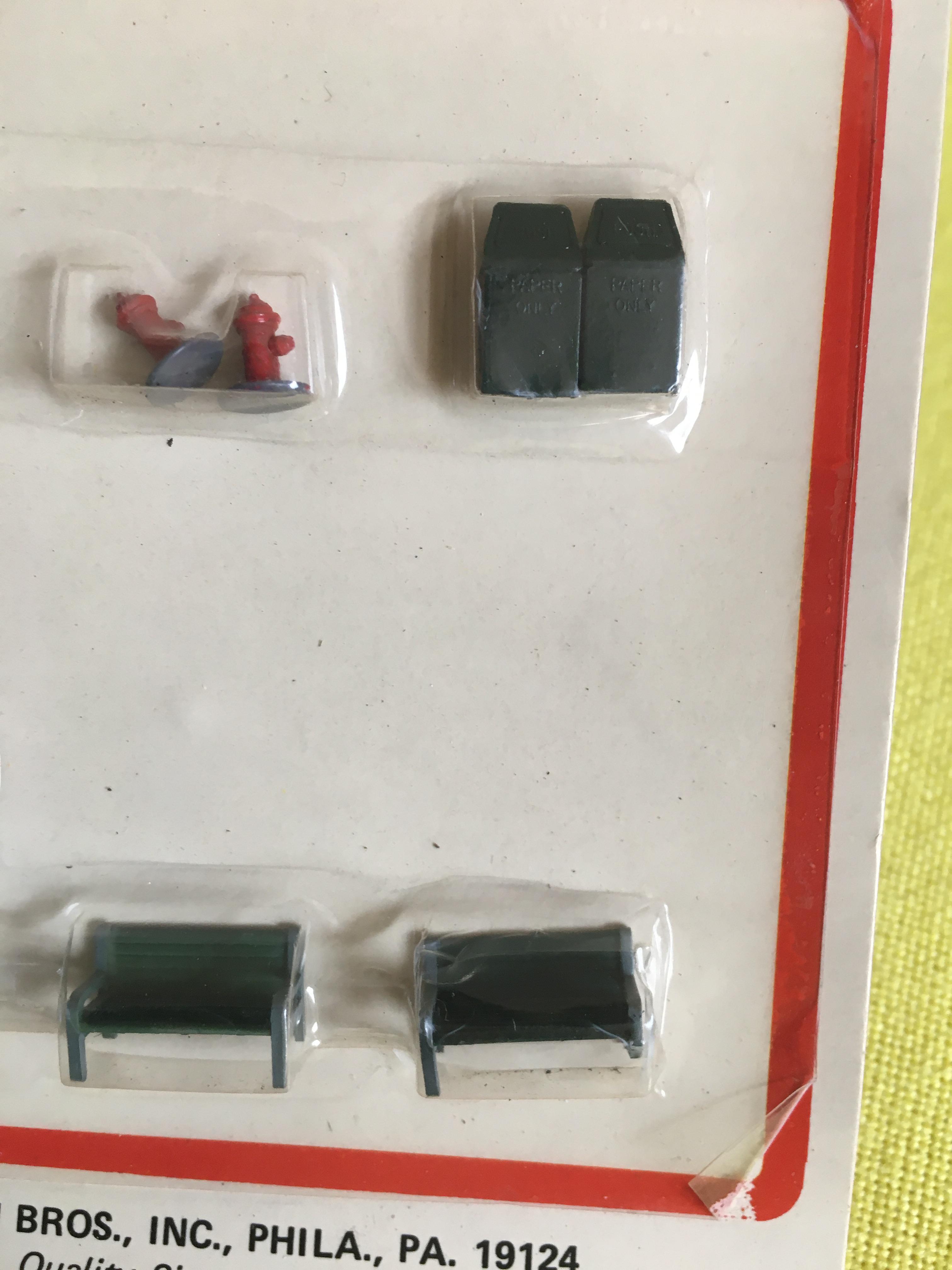 Bachmann Ho Item No.2309 Park Assortment