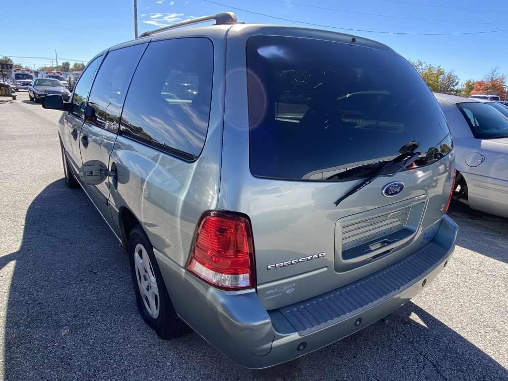 2007  FORD   FREESTAR, Color- GREEN ,  Unit# 3434