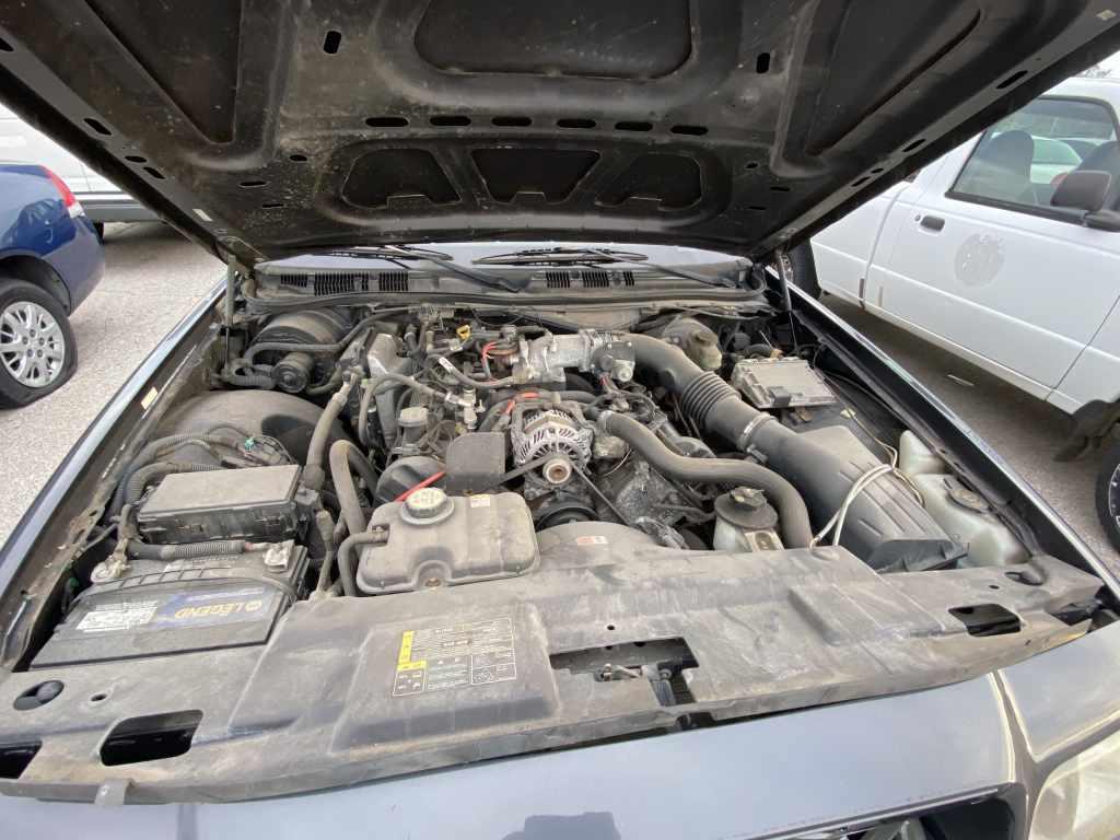 2005  Ford  Crown Vic, Color- GRAY ,  Unit# 1842