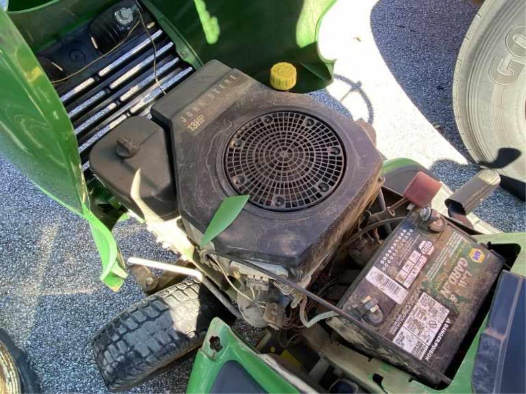 John Deere Riding Lawn Mower