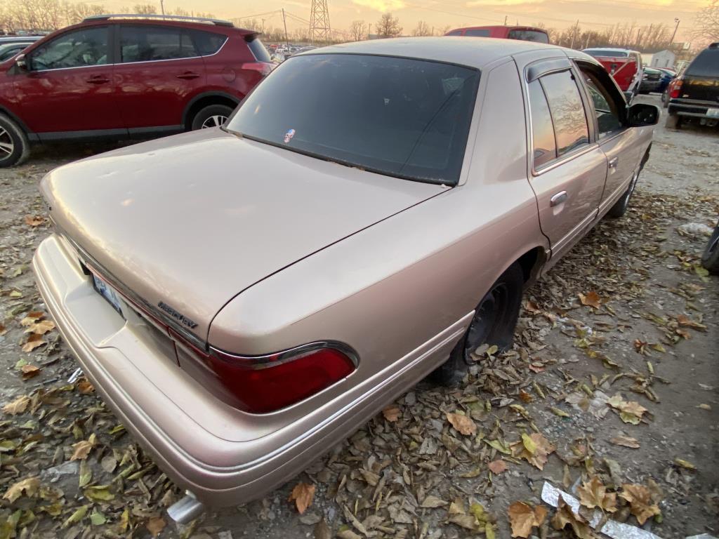 1997 Mercury Grand Marquis Tow# 111205