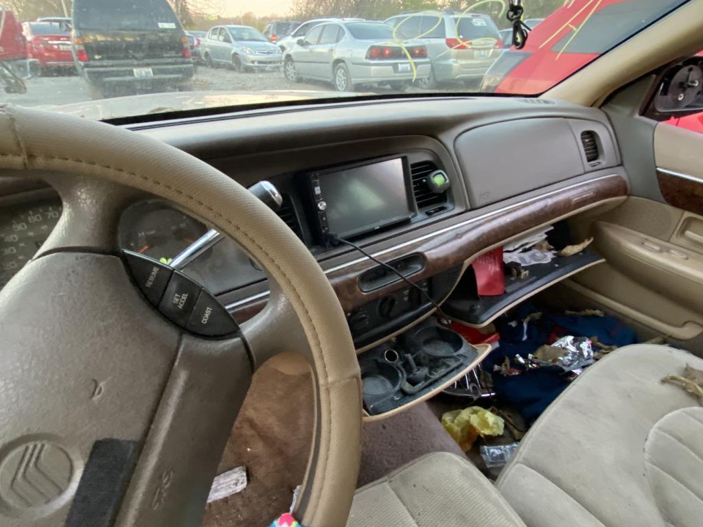 1997 Mercury Grand Marquis Tow# 111205