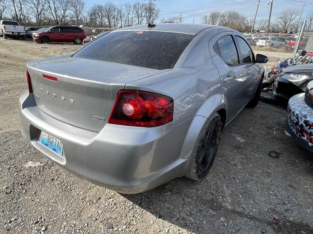2013 Dodge Avenger Tow# 111839