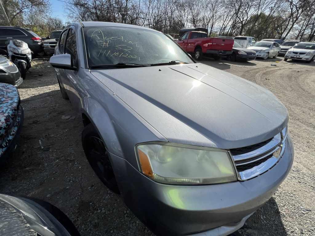 2013 Dodge Avenger Tow# 111839