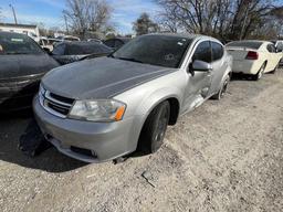 2013 Dodge Avenger Tow# 111839