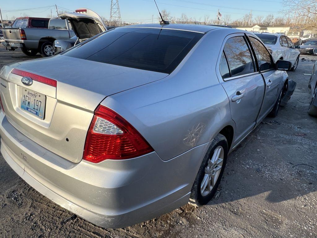 2011 Ford Fusion Tow# 105377