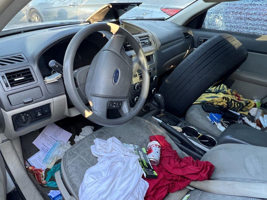 2011 Ford Fusion Tow# 105377