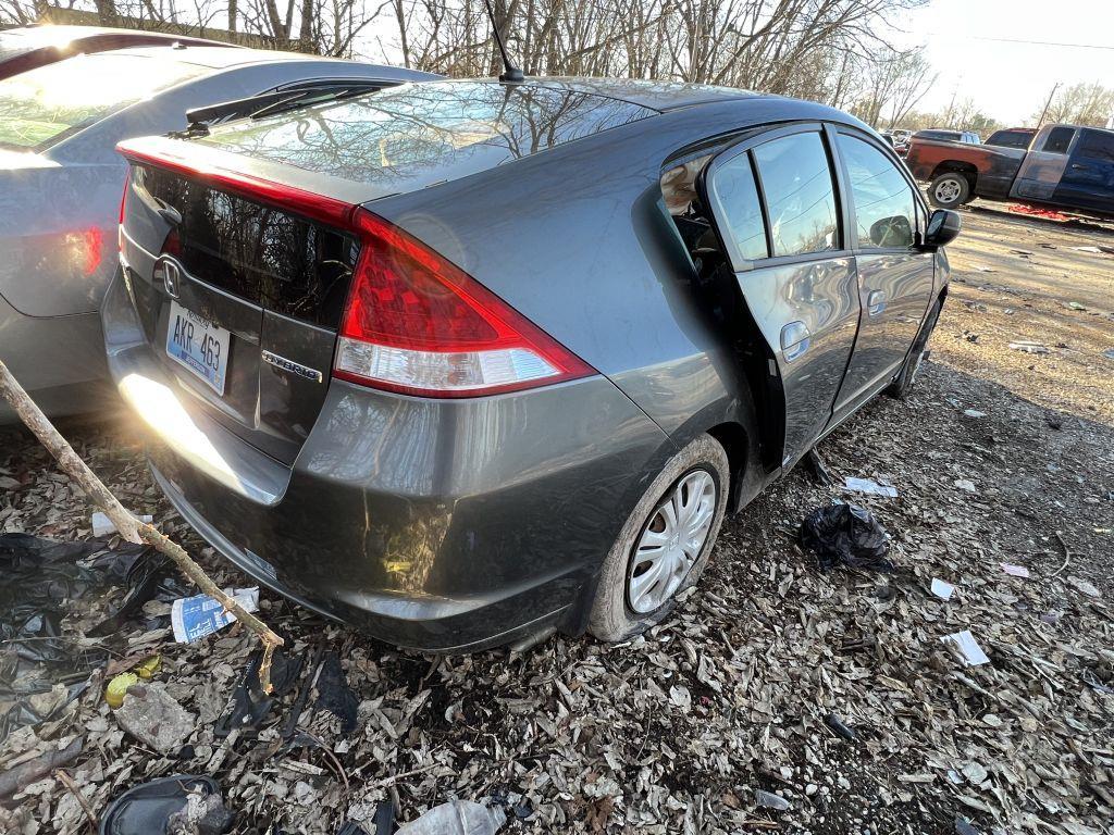 2010 Honda Insight Tow# 107008