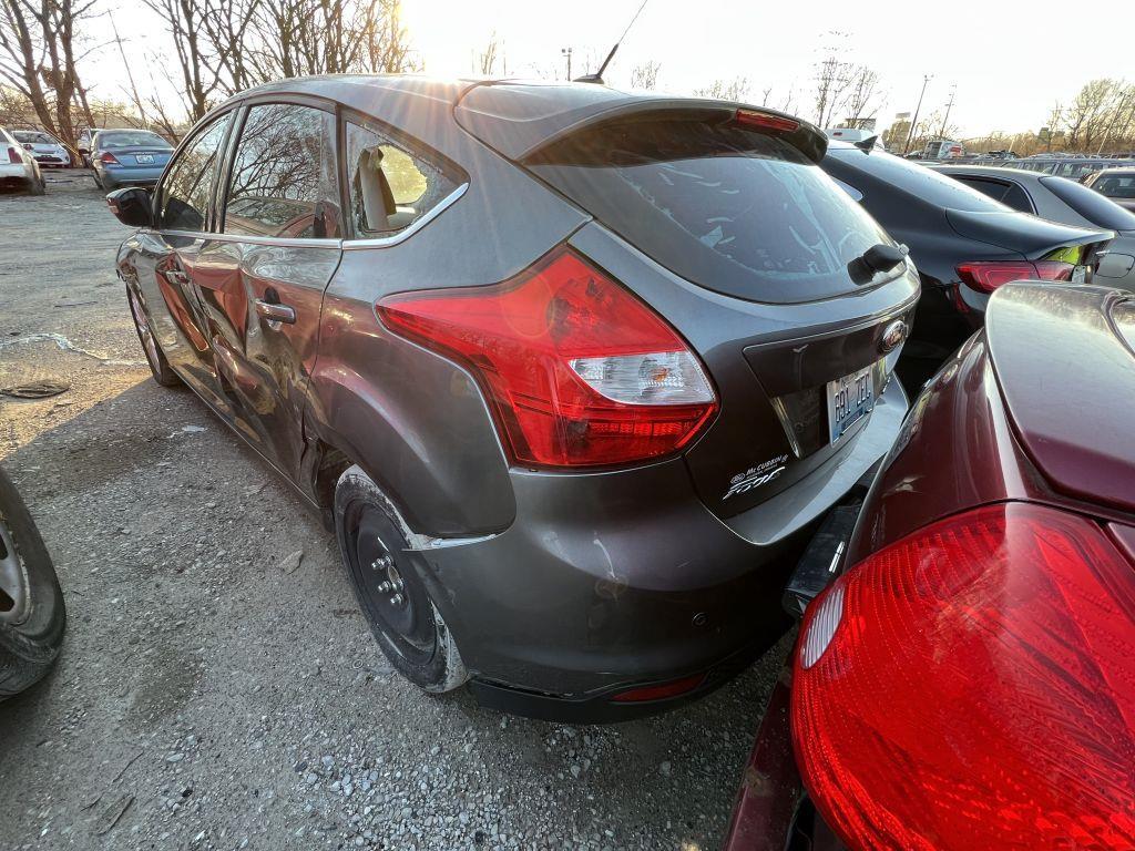 2012 Ford Focus Tow# 100958