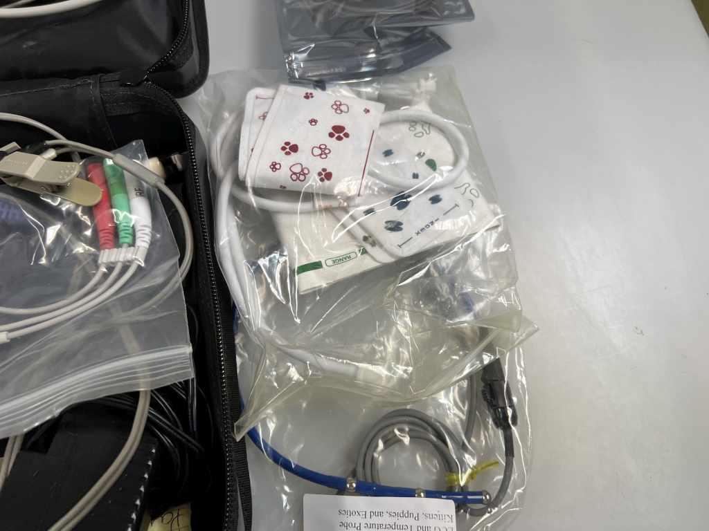 Vmed VetGard+ Wireless Patient Monitor