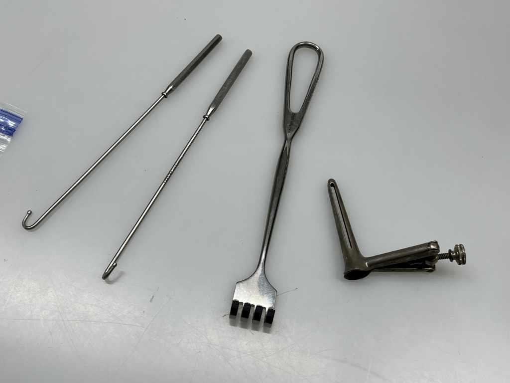 Surgical Hooks, Retractor, Vaginal Speculum