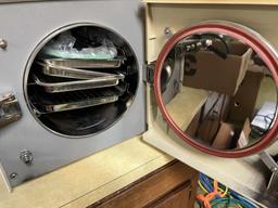 tuttnauer 2340MK Autoclave w/Trays