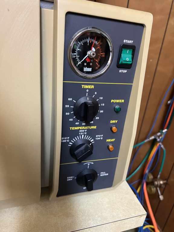 tuttnauer 2340MK Autoclave w/Trays