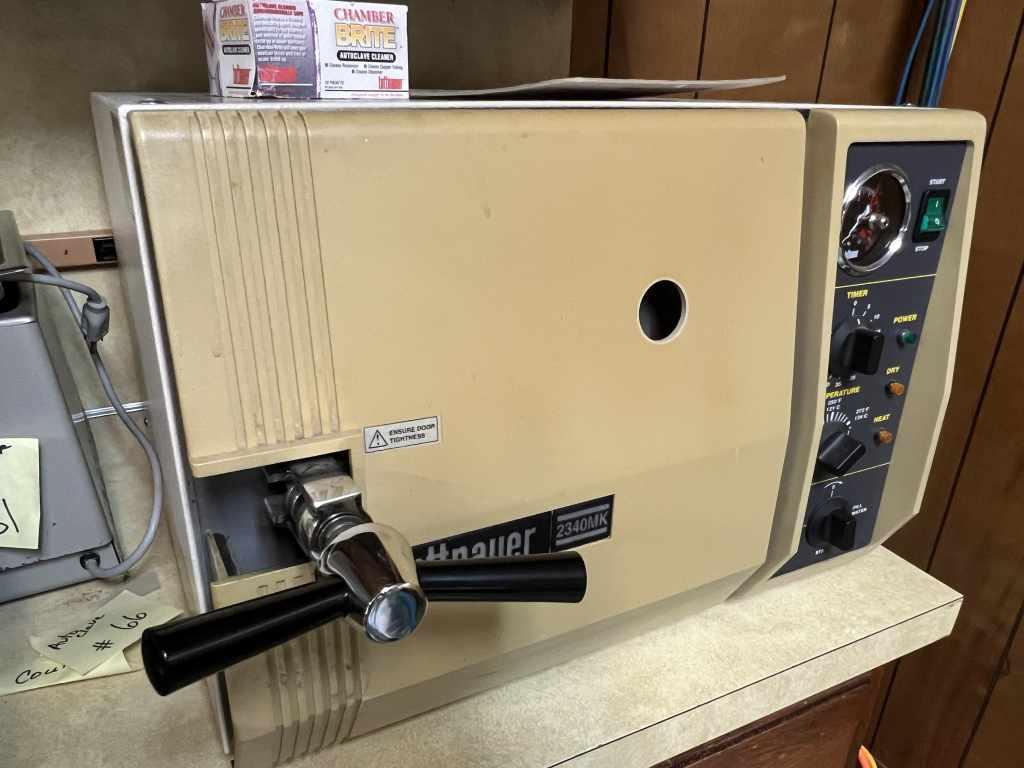 tuttnauer 2340MK Autoclave w/Trays