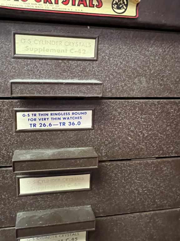 2 G-S Flexo Watch Crystal Cabinets with Crystals
