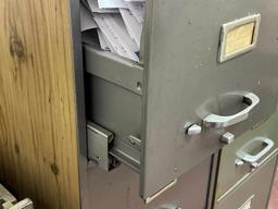 2 Metal 4 Drawer File Cabinets