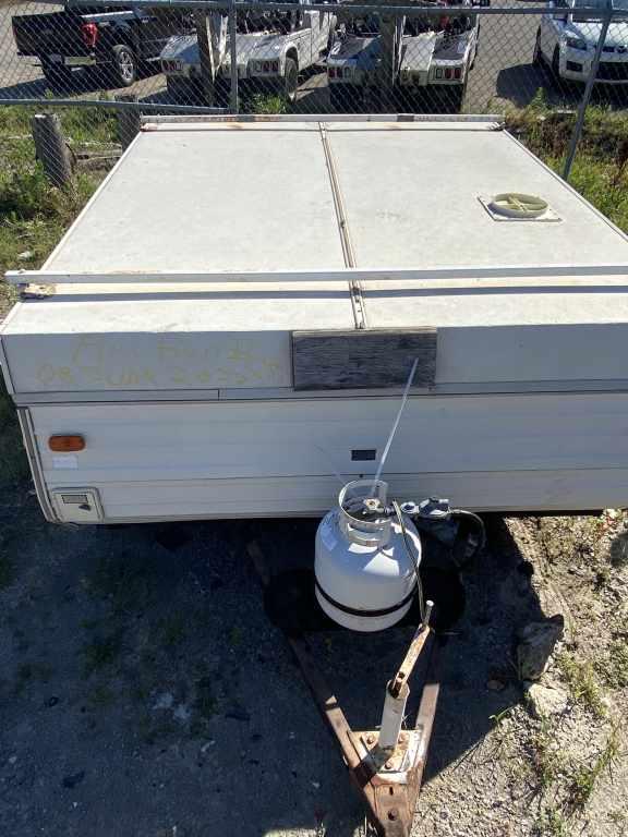 1986 JAYCO Camper Tow# 115361