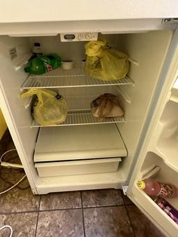 GE Refrigerator