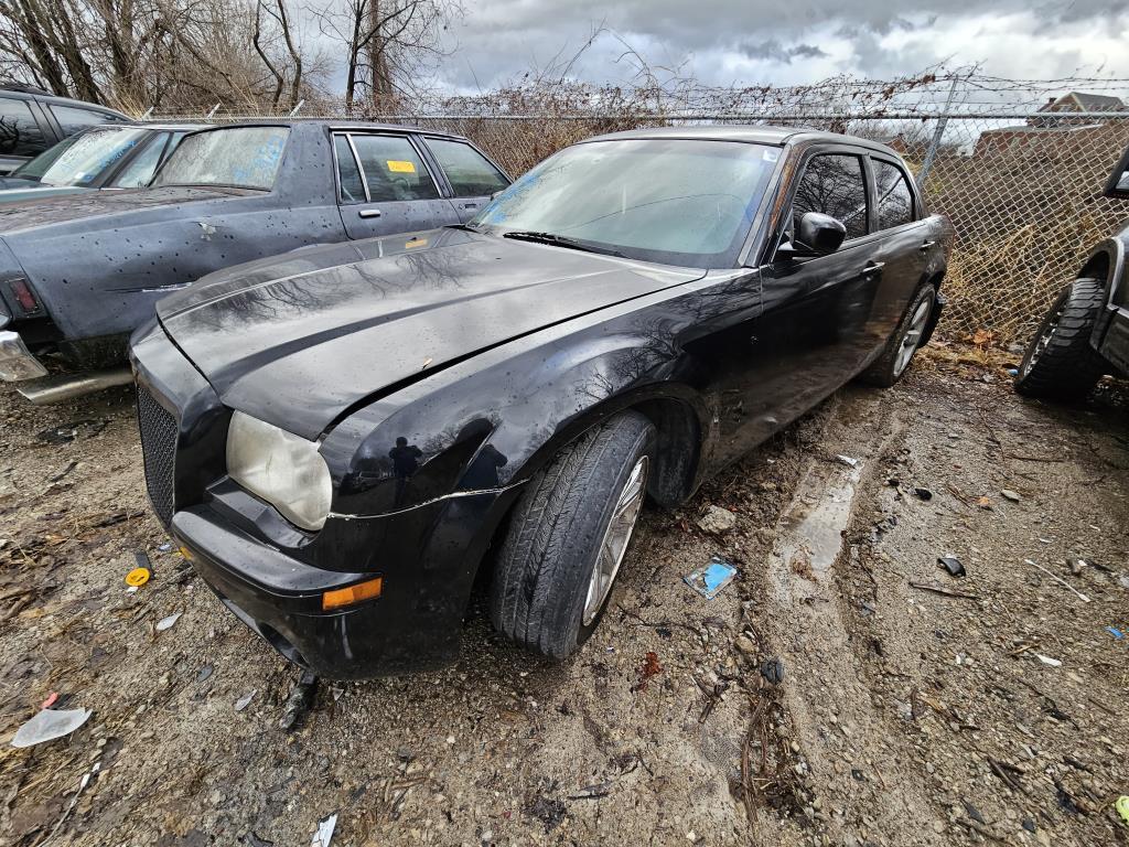 2006 Chrysler 300C Tow# 1825