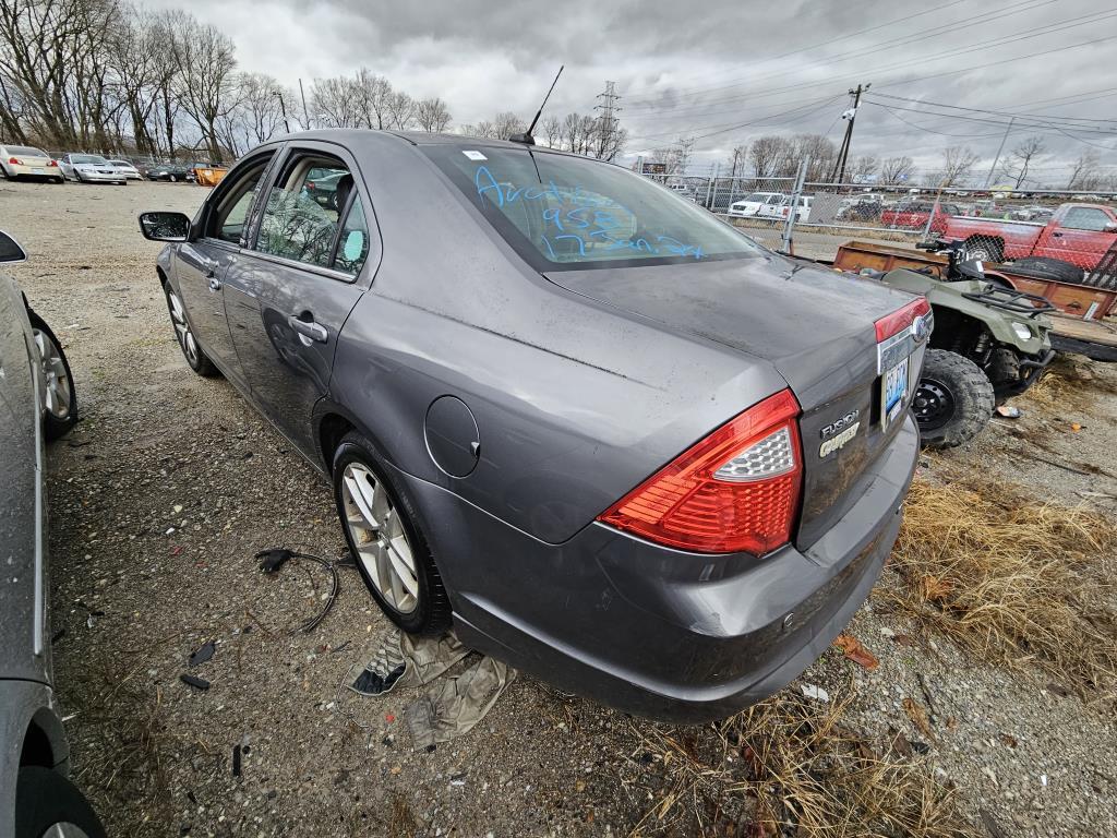 2012 Ford Fusion Tow# 12405