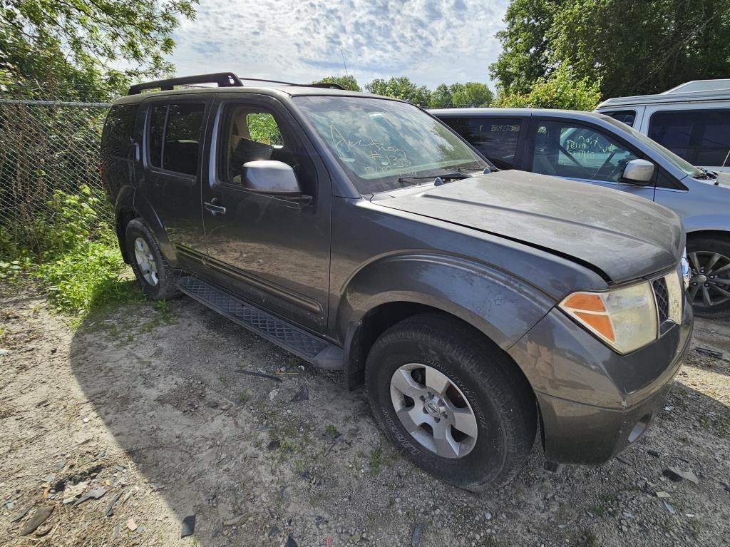 2007 Nissan Pathfinder Tow# 13943