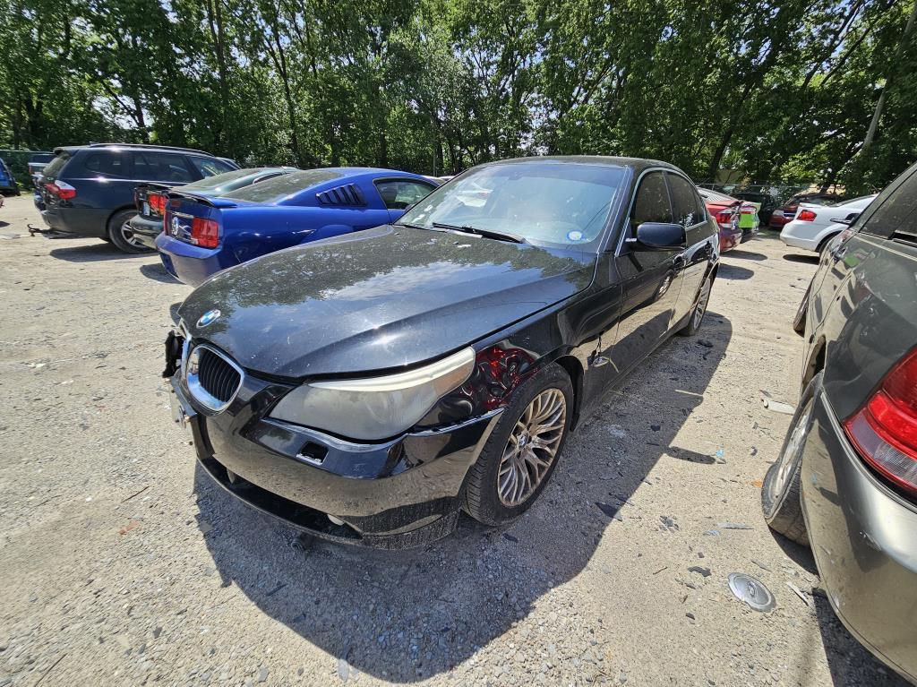 2004 BMW 530i Tow# 14121