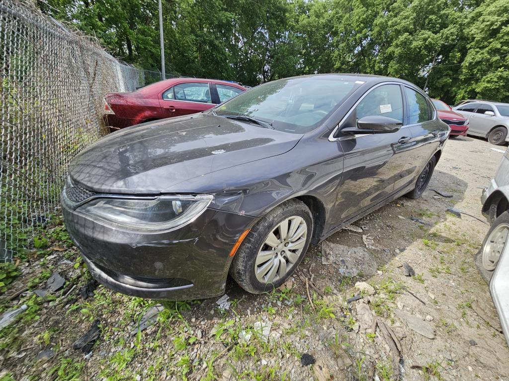 2016 Chrysler 200 Tow# 14583