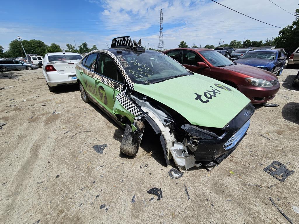 2013 Ford Fusion Hybrid Tow#1617