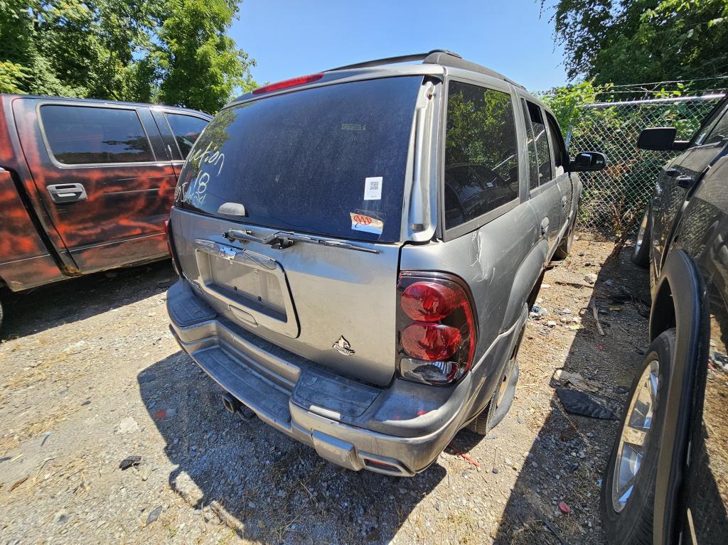 2005 Chevrolet Trailblazer Tow# 15413