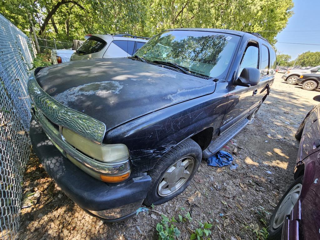 2000 Chevrolet Tahoe Tow# 15657