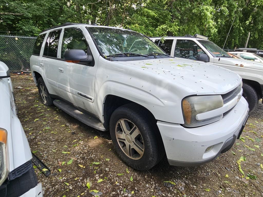 2004 Chevrolet Trailblazer Tow# 21068