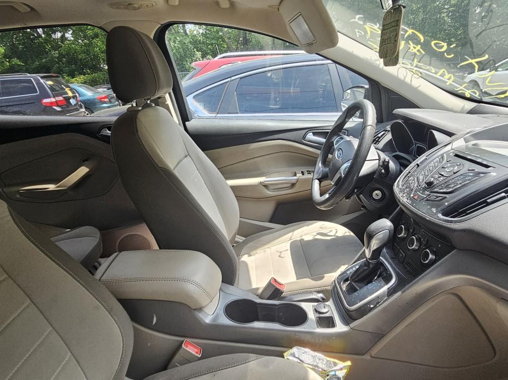 2014 Ford Escape Tow# 21868