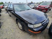 1998 Nissan Maxima Tow# 21171