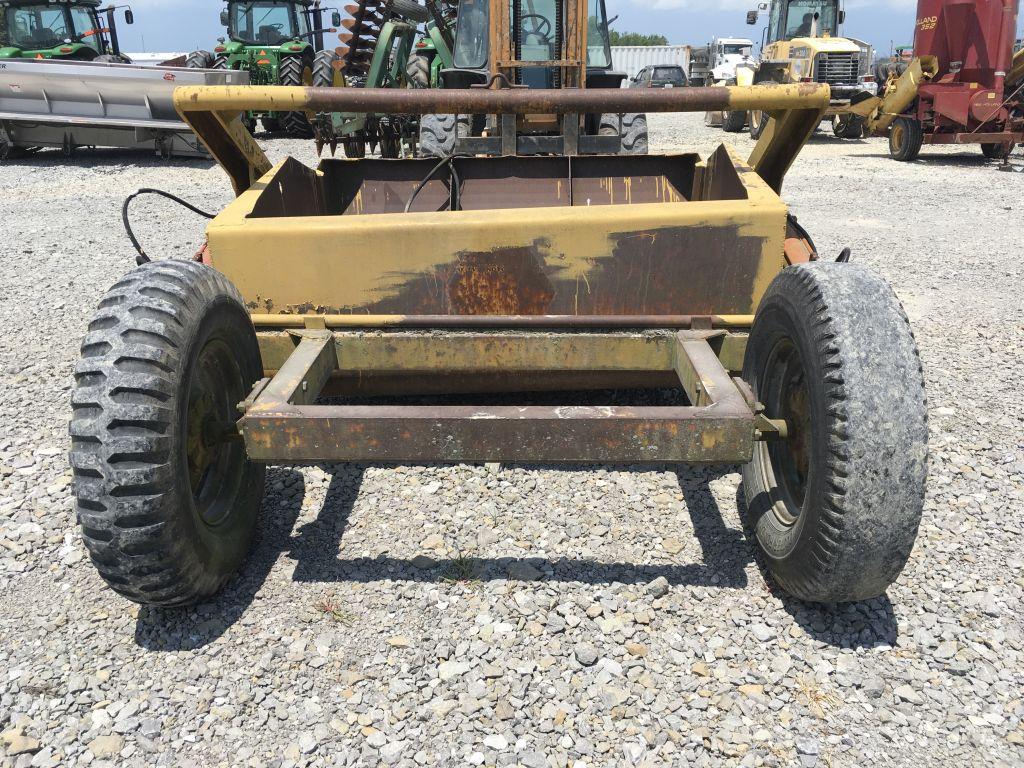 Midland Dirt Pan 4yard Drawbar type