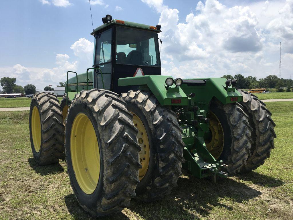 1996 John Deere 8870 MFWD