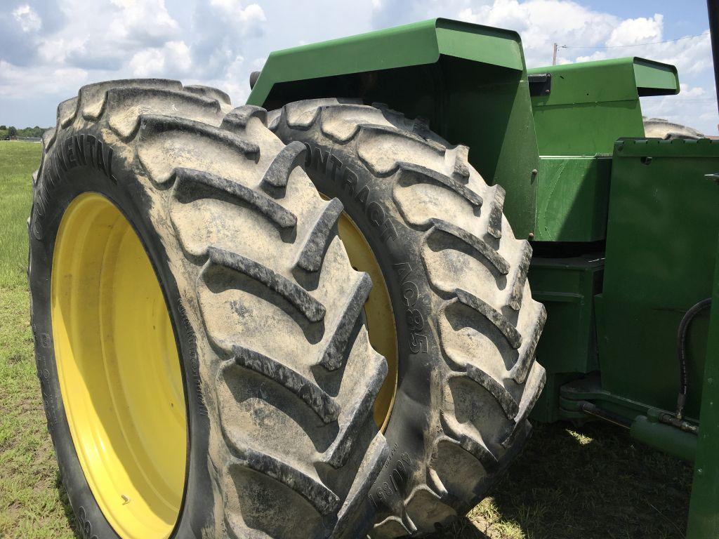 1996 John Deere 8870 MFWD