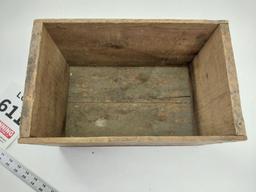 Vintage 16 ga shotgun shell box