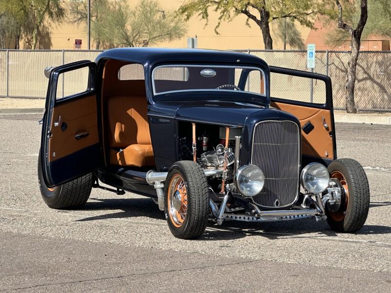 1932 Ford 3 Window Coupe