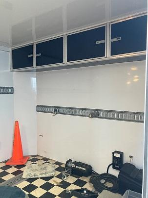 2004 Enclosed car hauler