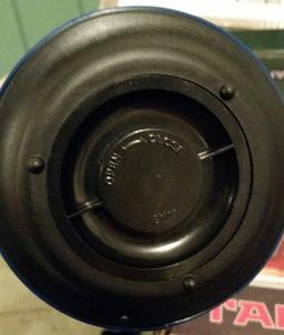 COLEMAN BATTERY OPERATED LANTERN