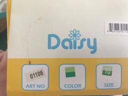 WOMENS DAISY SIZE 10 SHOES