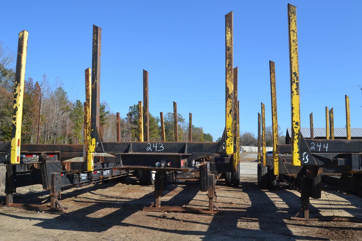 2008 BULL DOGG 40' DOUBLE BUNK PLANTATION LOG
