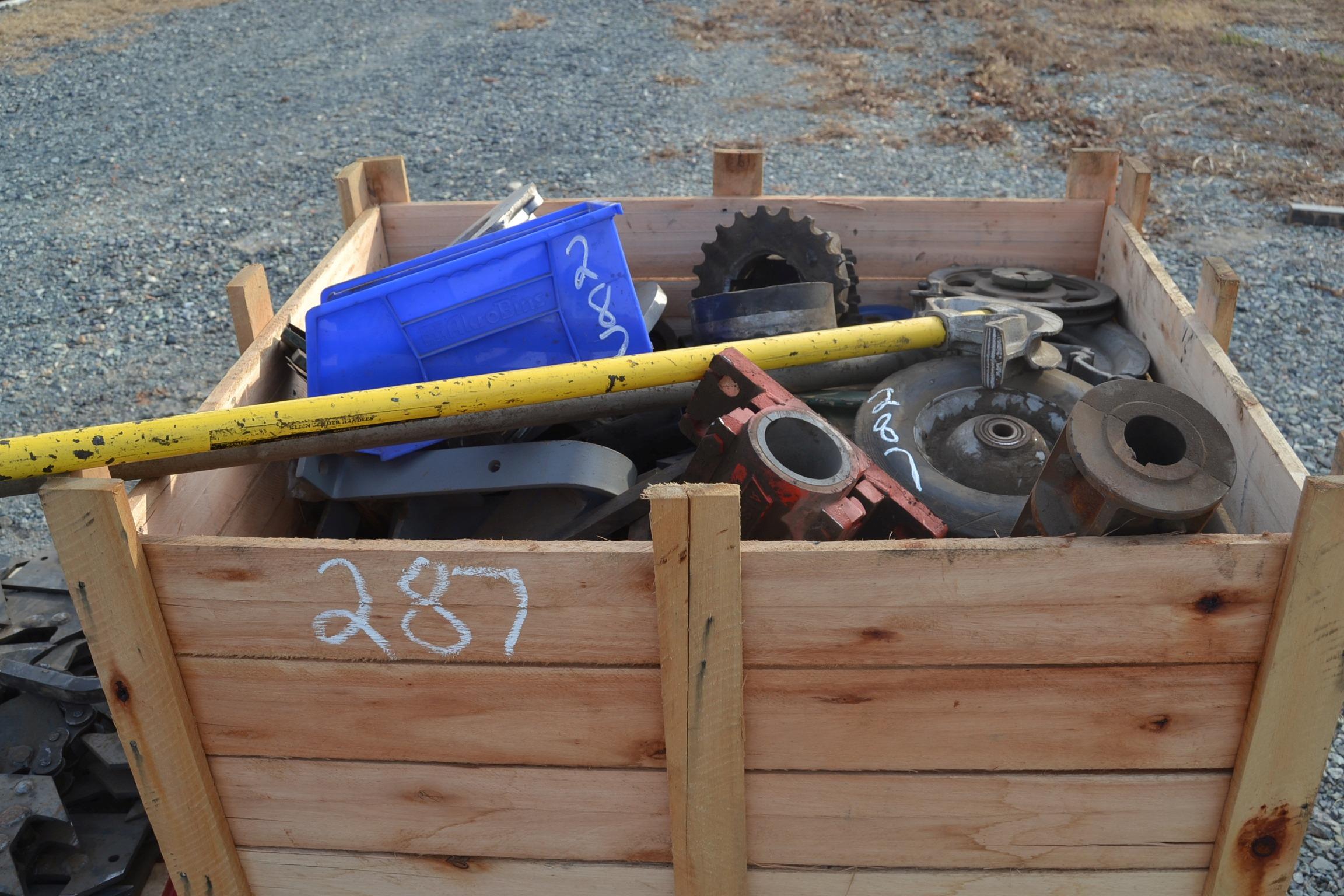PALLET OF SPROCKETS & BUSHINGS & MISC PARTS