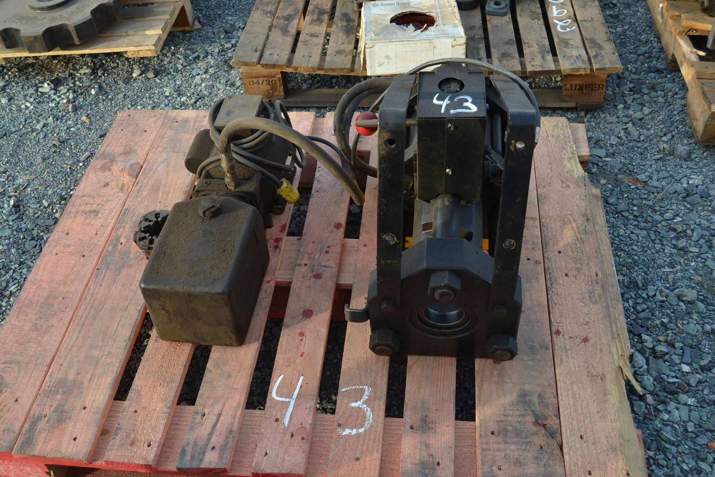 WEATHER HEAD HYD. HOSE MACHINE