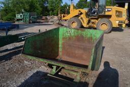 SELF DUMPING HOPPER