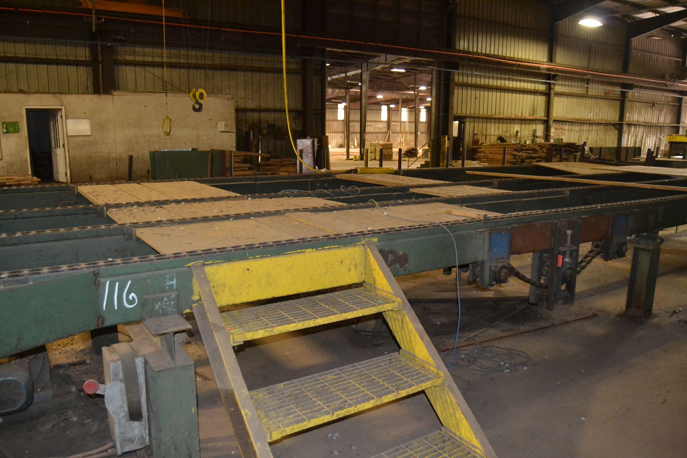 66' 4 STRAND GREEN CHAIN W/ 9' 4 STRAND ON COMMON SHAFT W/ DRIVE NO IDEALER SPROCKETS