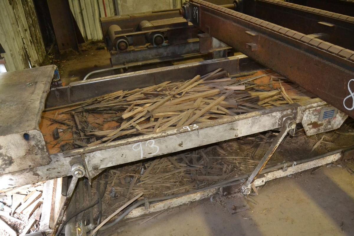 2004 VECOPLAN 33"X16' VIBRATING CONVEYOR W/ DRIVE