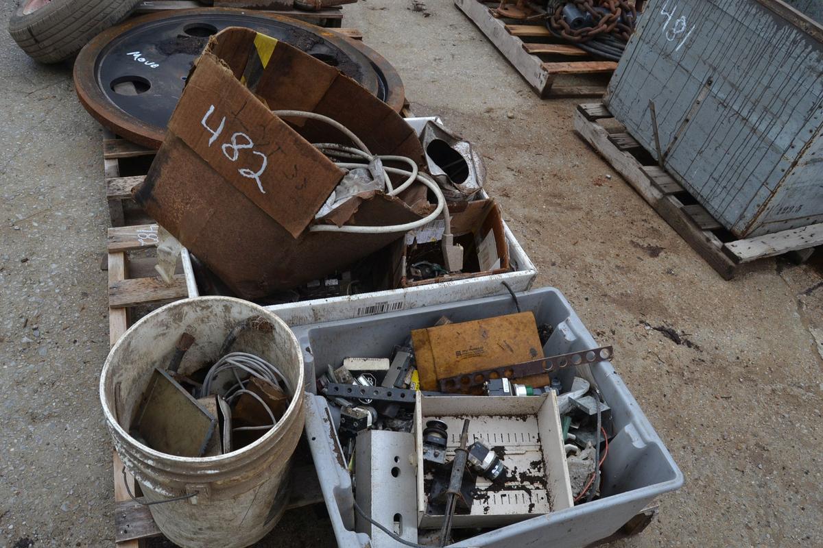 PALLET OF PARTS